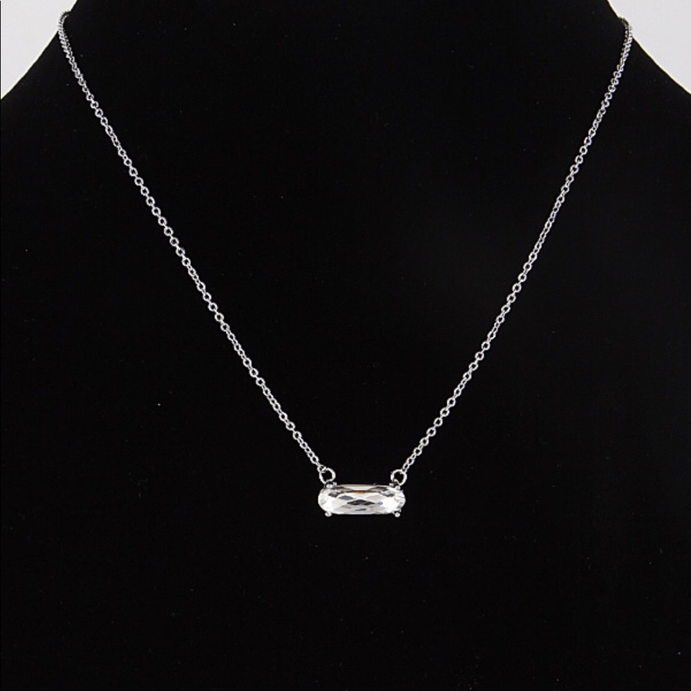 ⭐️LAST ONE⭐️ Armora’s | Iridescent Necklace - Picture 7 of 7